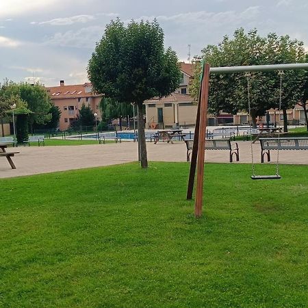 Apartament Bisaurin Jaca Zewnętrze zdjęcie