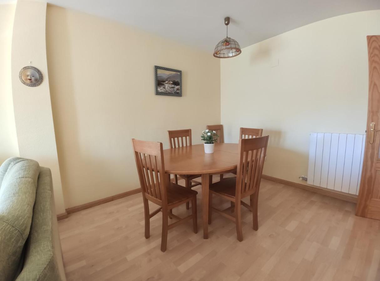 Apartament Bisaurin Jaca Zewnętrze zdjęcie